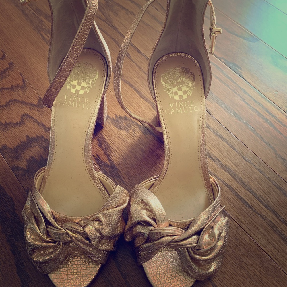 Vince Camuto rose gold heels